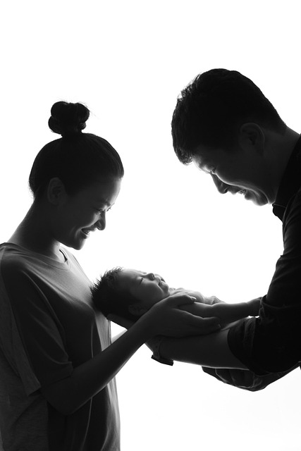 permiso paternidad y maternidad