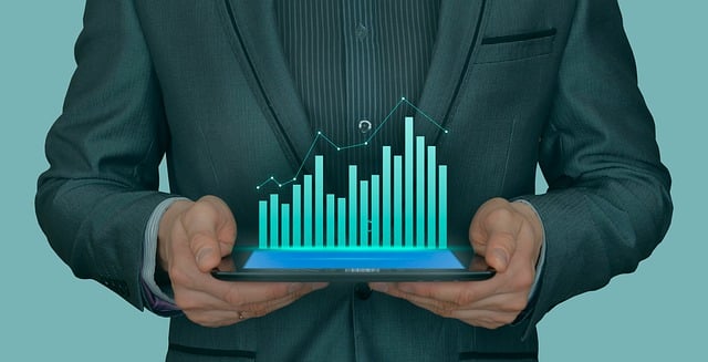 ¿Es una buena estrategia abrir el equity a los empleados en una startup en 2025? 2 equity empleados startup